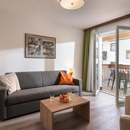 Appartements Pungg Fuegen Exterior photo
